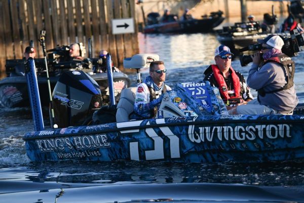 Randy Howell – Kings Home Boat Giveaway! – Anglers Channel